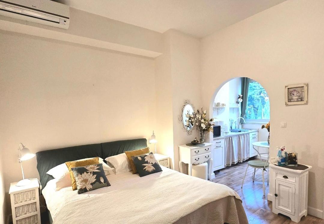 Apartments Suzy スプリト エクステリア 写真